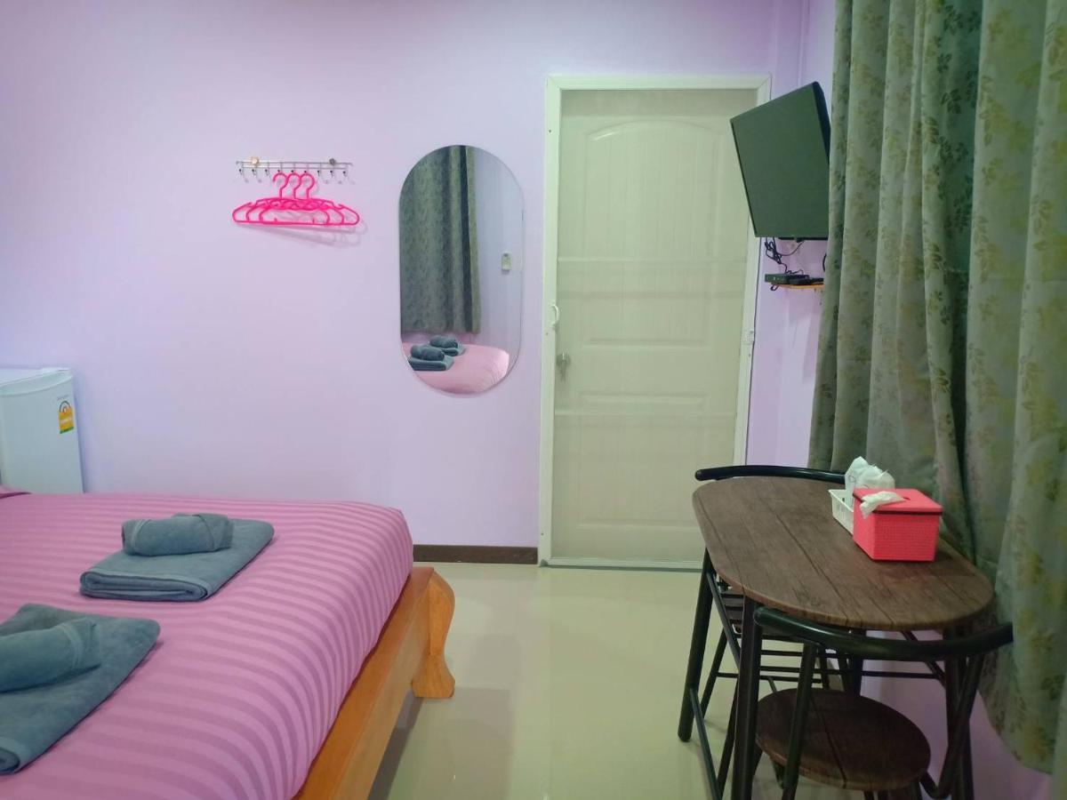 Siri Guesthouse Phra Nakhon Si Ayutthaya Exterior foto