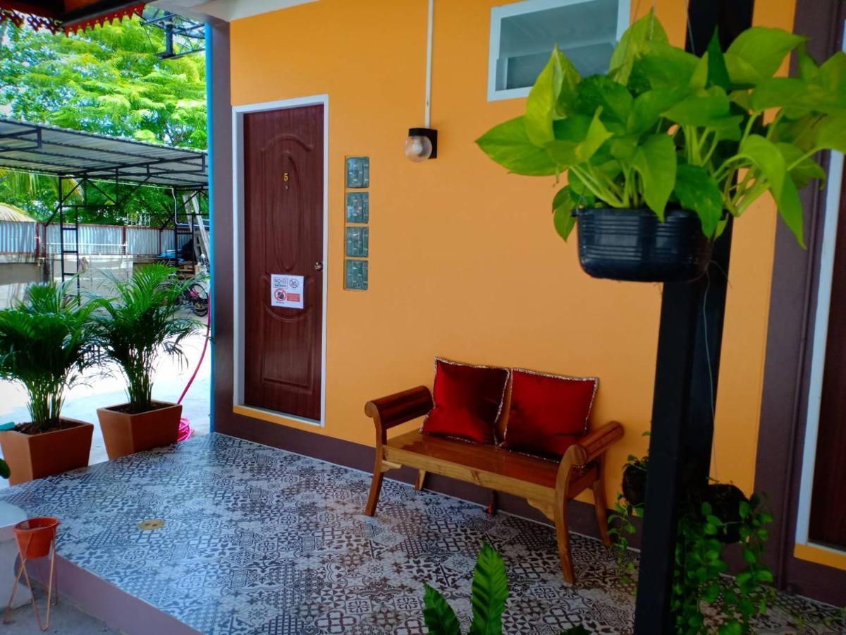 Siri Guesthouse Phra Nakhon Si Ayutthaya Exterior foto